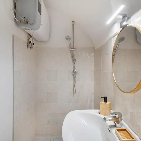 Apartment Casetta L'ulivo Poggi